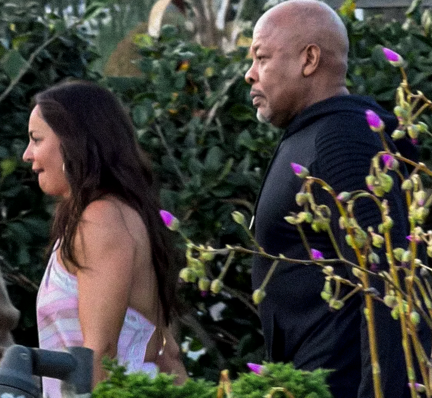 Dr. Dre Visits Nobu With Mystery Date